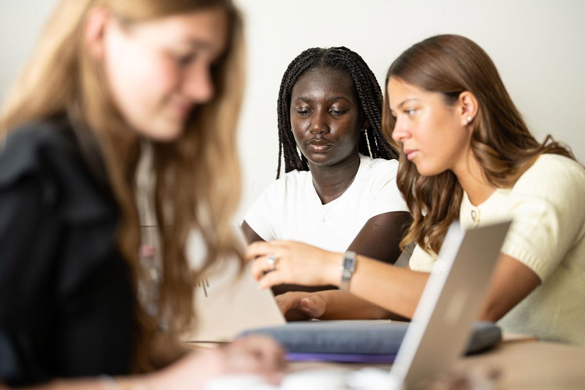 Etudiants MBA ESG Paris