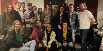 Nos étudiants en MBA Management de la production musicale visite un studio à Paris