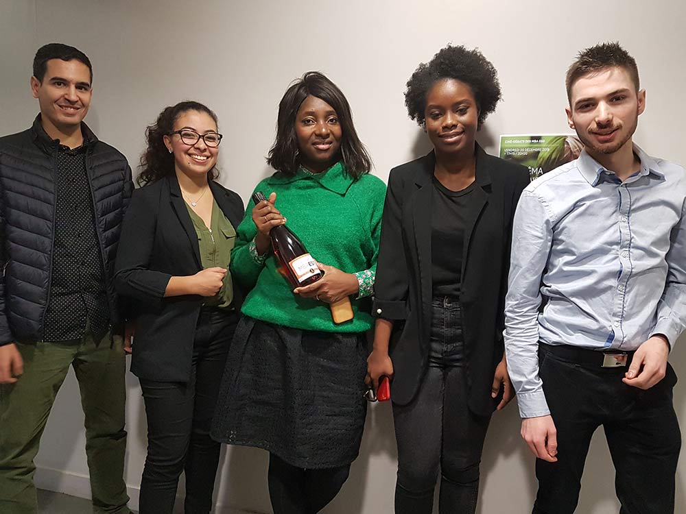 Témoignage : Djoueria, revient sur sa victoire lors du Hackathon des MBA Audit et Contôle de Gestion Témoignage : Djoueria, revient sur sa victoire lors du Hackathon des MBA Audit et Contôle de Gestion